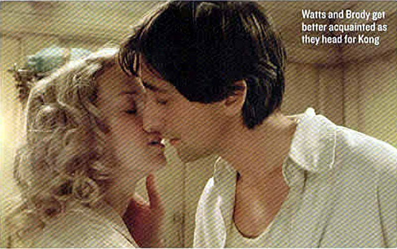 Una delle primissime immagini, protagonisti Naomi Watts e Adrien Brody