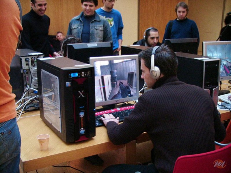 SWAT 4