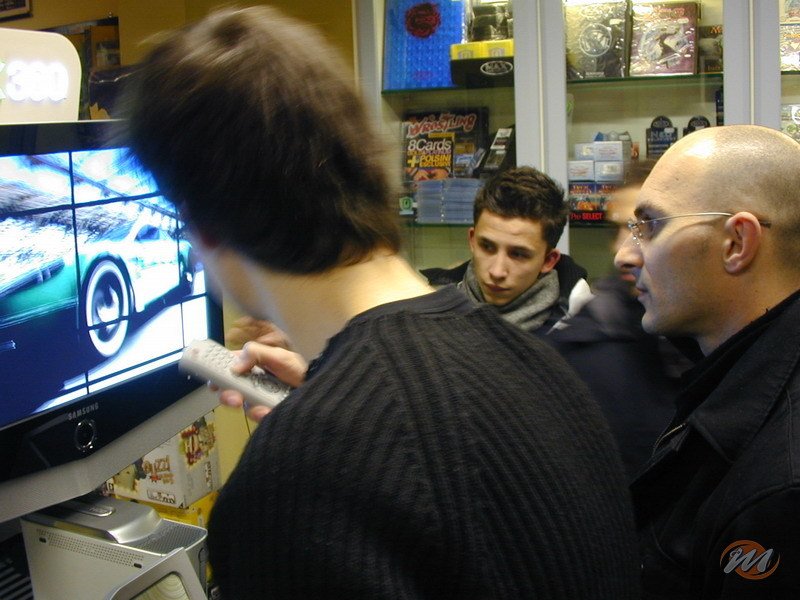 2.12.05 Il Lancio di Xbox 360 2.12.05 Il Lancio di Xbox 360