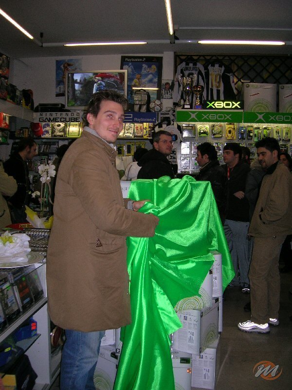 2.12.05 Il Lancio di Xbox 360 2.12.05 Il Lancio di Xbox 360