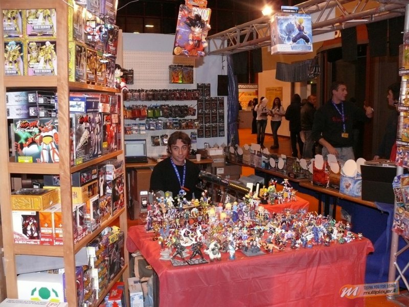 Action figure in vendita