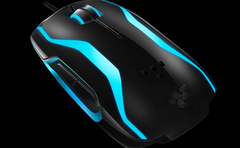 Periferiche PC a tema Tron da Razer