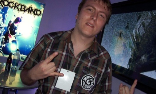 Il senior designer di Rock Band lascia Harmonix per Twisted Pixel