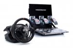 GT5: l'unboxing del volante Thrustmaster - Notizia