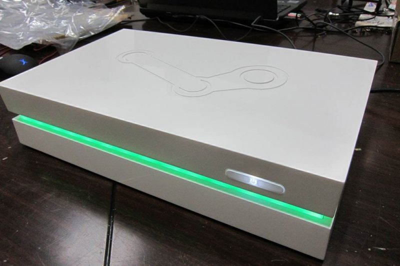 Steam Machines - Immagini e prototipo del modello targato iBuyPower