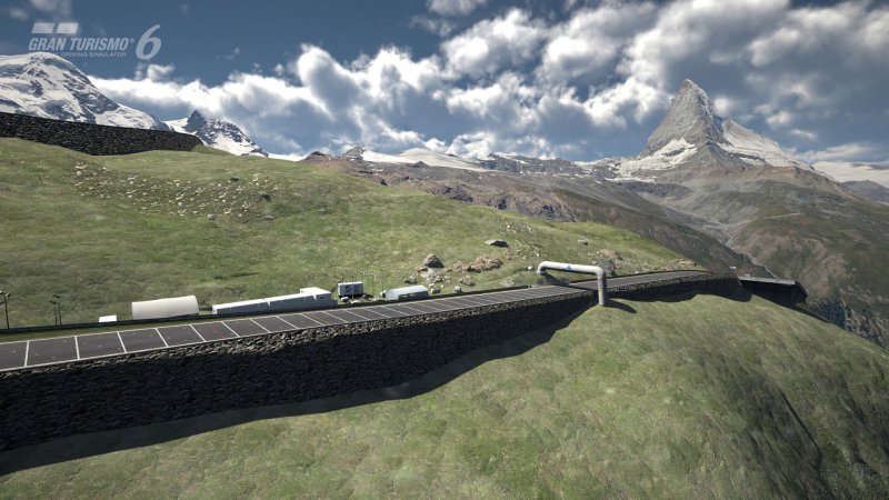 Le immagini si riferiscono a Gran Turismo 6 Le immagini si riferiscono a Gran Turismo 6