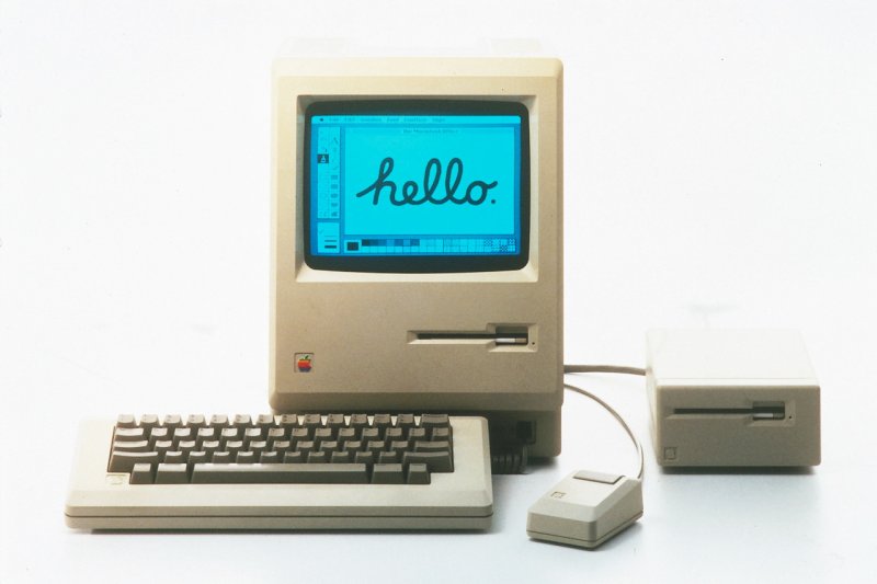 Il Macintosh compie 30 anni: sito e video celebrativo di Apple Il Macintosh compie 30 anni: sito e video celebrativo di Apple