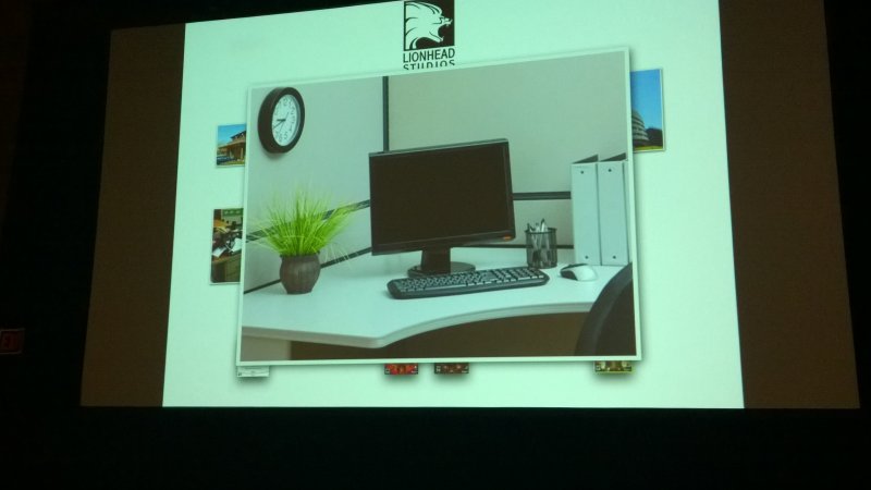 L'ultima asettica scrivania in Lionhead L'ultima asettica scrivania in Lionhead