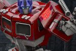 Transformers: The Dark Spark ha una data italiana - Notizia