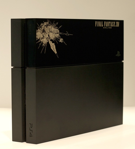 Annunciata una cover limited a tema Final Fantasy XIV per l'HDD di PlayStation 4 Annunciata una cover limited a tema Final Fantasy XIV per l'HDD di PlayStation 4