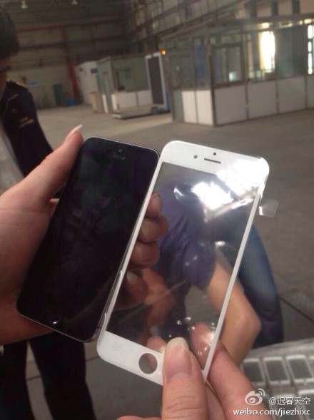 Svelato il pannello frontale di iPhone 6? Svelato il pannello frontale di iPhone 6?