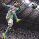 FIFA 15 continua a dominare le classifiche italiane, ma una strega lo tiene d'occhio