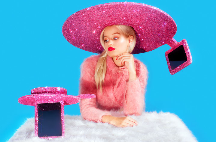 Scopriamo il cappellino della Acer per farsi le selfie con il tablet