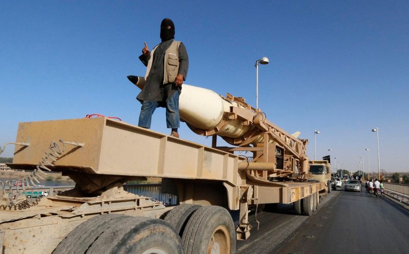 ISIS: il nemico perfetto ISIS: il nemico perfetto