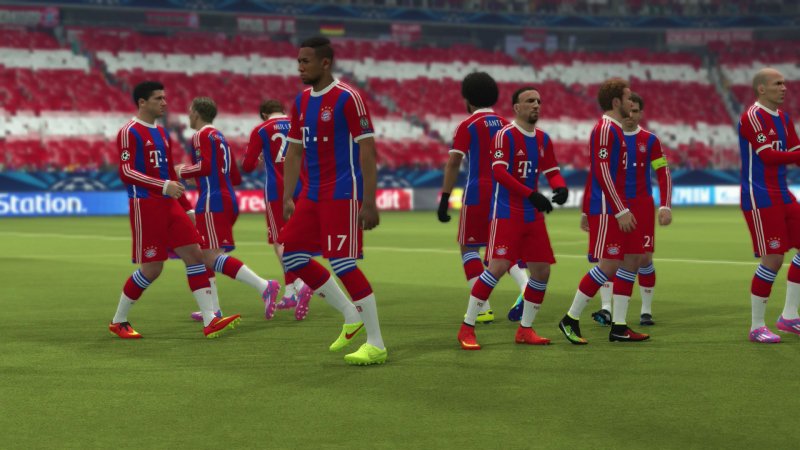 Pro Evolution Soccer 2015 a metà prezzo nelle offerte di Natale Sony