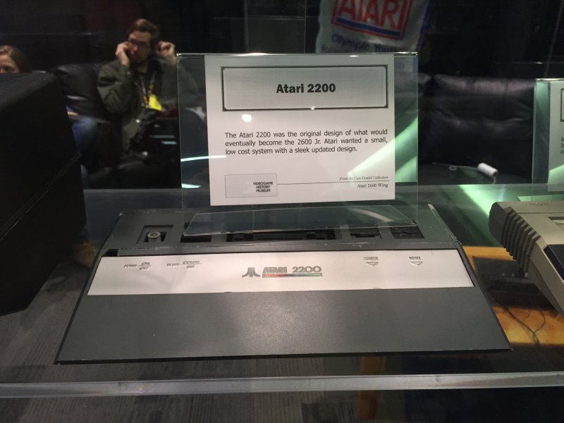 Atari 2200, versione a basso prezzo del 2600
