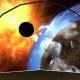 Un bug di Outer Wilds ha fatto finire la faccia del fondatore dello studio di sviluppo nel gioco
