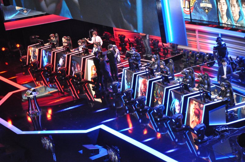 Mid-Season Invitational 2015