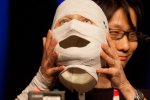 Hideo Kojima sta allegramente trollando i suoi fan, sta arrivando il terzo capitolo di Metal Gear Solid V? - Notizia