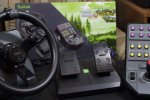 Vediamo la videorecensione del controller ufficiale di Farming Simulator - Notizia