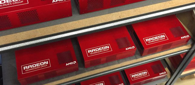 AMD ha presentato un PC console 9 volte più potente di Xbox One e 7 di PlayStation 4