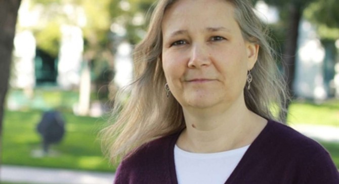 Uncharted 4: Fine di un Ladro rende omaggio a Amy Hennig, la precedente creative director della serie Uncharted 4: Fine di un Ladro rende omaggio a Amy Hennig, la precedente creative director della serie