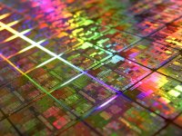 Secondo le indiscrezioni, Anthropic affiderà a Samsung la realizzazione dei suoi processori per l'IA