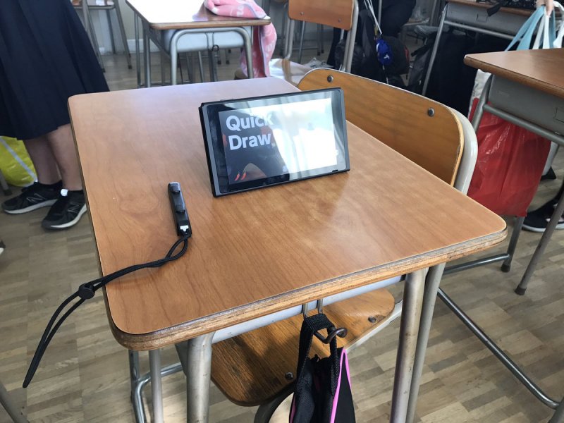 Molti studenti giapponesi stanno portando Nintendo Switch a scuola