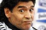Continua la guerra tra Maradona e Konami e ci finisce in mezzo anche il Barcellona - Notizia