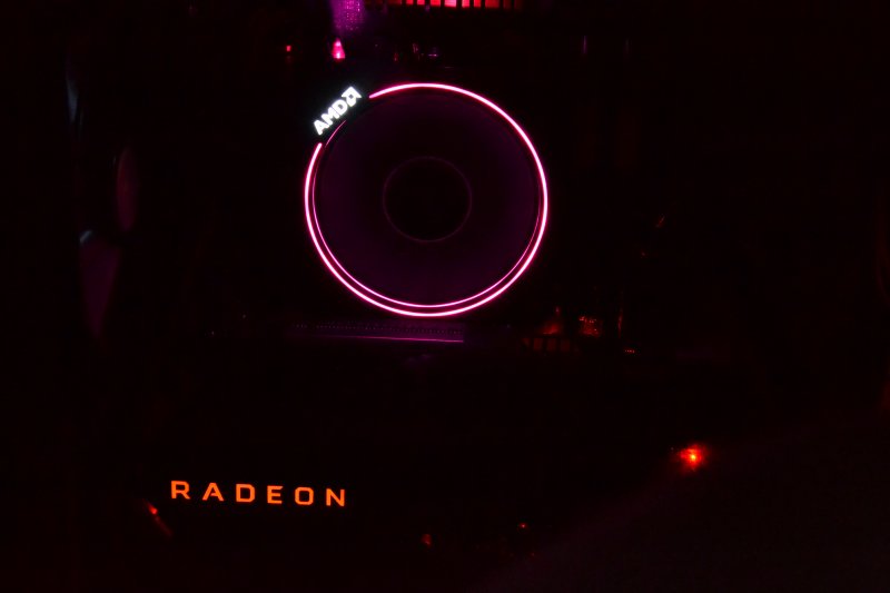 Radeon RX Vega 64 Radeon RX Vega 64
