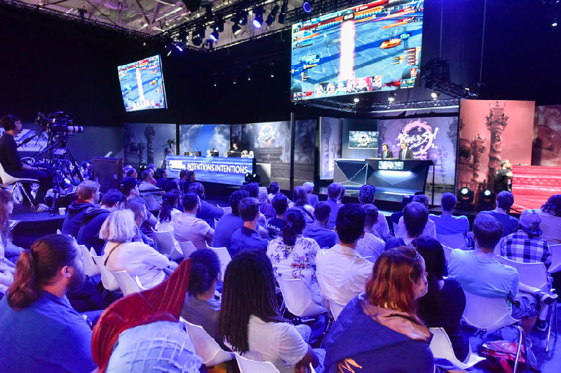Gamescom 2017: 5000 m² di eSport e politica
