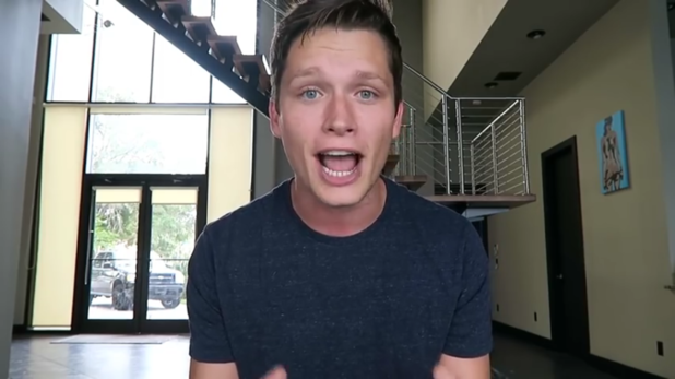 Gli Youtuber Che Truffarono Il Pubblico Non Dichiarando Di