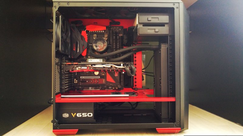 Ogni scarrafone è bello 'a mamma soja