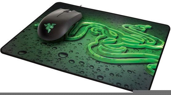 Negli sconti Amazon di oggi troviamo mouse e tappetino Razer, smartphone Sony e tanto altro