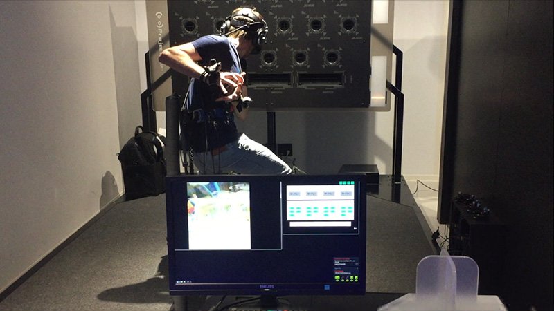 Onde energetiche in VR nella videoanteprima dal TGS 2017 di Dragon Ball VR: Master The Kamehameha