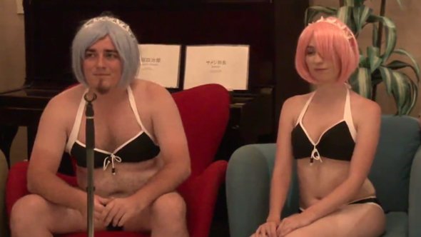 Palmer Luckey, il padre dei moderni visori per la realtà virtuale, ha tenuto una conferenza a tema... in bikini