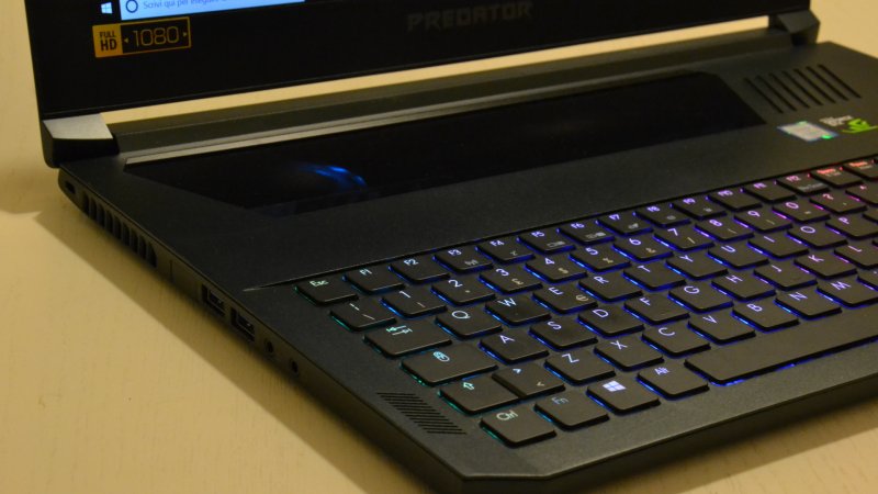 La recensione dell'Acer Predator Triton 700