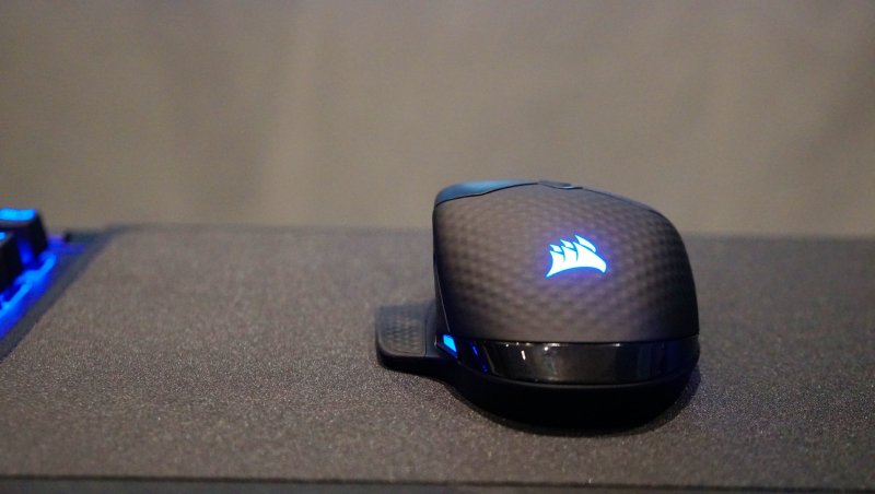 CES 2018: ecco la linea di periferiche da gaming wireless di Corsair