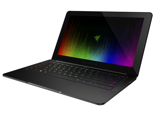 Il Razer Blade Stealth tra i prodotti in sconto oggi su Amazon, insieme a memorie SanDisk e monitor