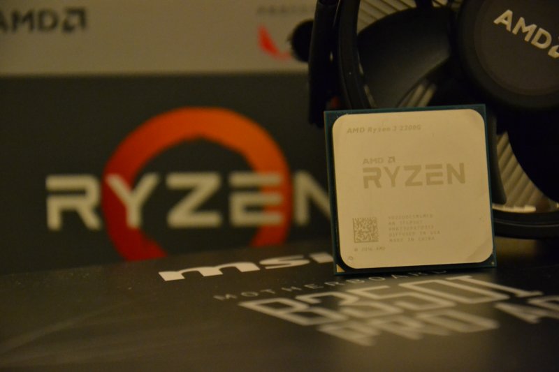 Ryzen 5 2400G e Ryzen 3 2200G: due possibili configurazioni