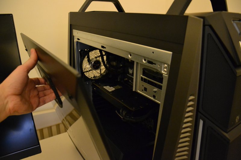 La recensione dell'ACER Predator Orion 9000 La recensione dell'ACER Predator Orion 9000