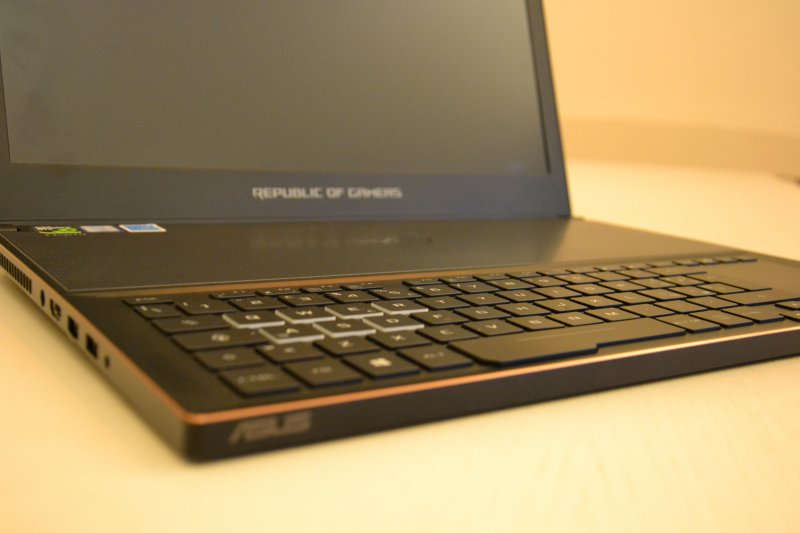 ASUS ROG Zephyrus GX501: la recensione ASUS ROG Zephyrus GX501: la recensione