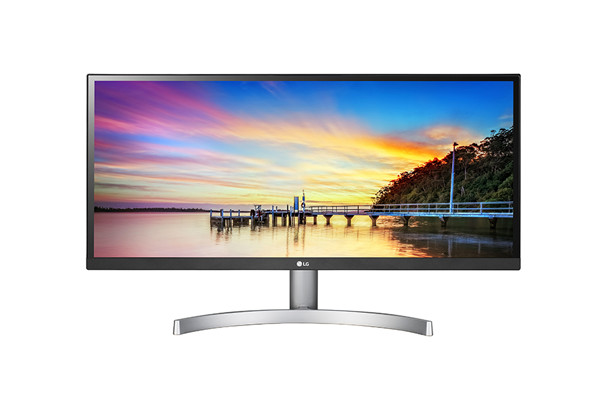Un ottimo monitor LG 21:9 tra le offerte di oggi su Amazon, insieme al controller Razer Raijiu, diversi accessori per la domotica e molto altro