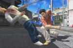 Yakuza 3, due video di gameplay mostrano Okinawa e il minigame del golf - Video
