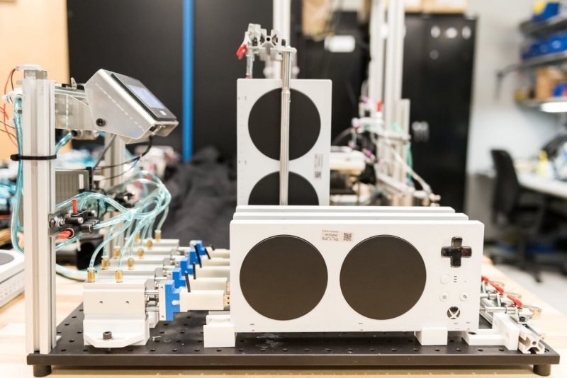 Xboxpresstour 0403 1