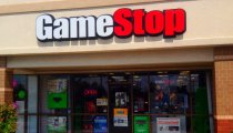 GameStop USA in crisi: giochi mobile, streaming e tutte le altre cause del crollo