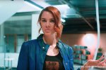 Control, Courtney Hope ci porta a fare un video tour degli studi di Remedy - Video