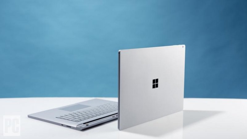 Microsoft Surface Book 2