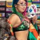 Asuka su YouTube, la star della WWE ha aperto un canale dedicato ai videogiochi