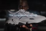 Call of Duty: Modern Warfare, da Adidas e Pusha T le scarpe griffate - Video
